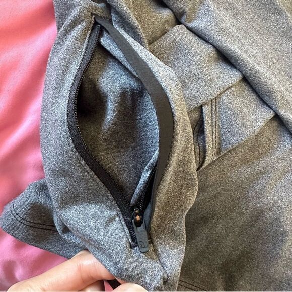 NWOT Women’s XS The North Face quarter zip Running Long Sleeve Top - Picture 3 of 7
